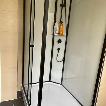 Easy To Duesseldorf Messe, 2-bedroom With Kitchen And Garden *