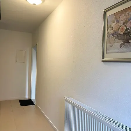 דירה Easy To Duesseldorf Messe, 2-bedroom With Kitchen And Garden