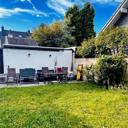Easy To Duesseldorf Messe, 2-bedroom With Kitchen And Garden דירה דיסבורג