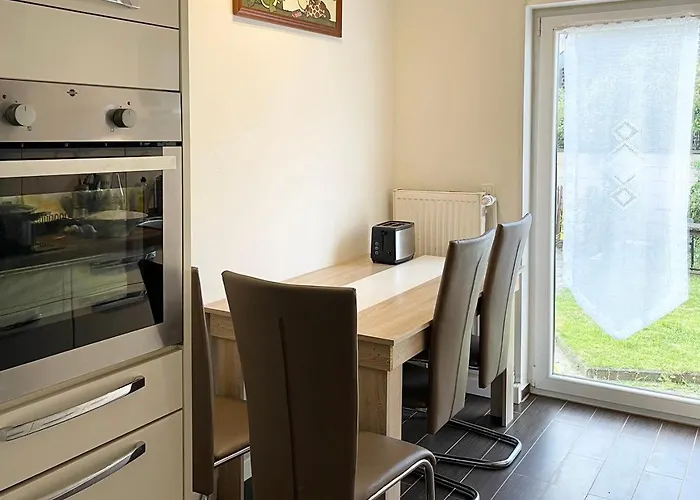 Easy To Duesseldorf Messe, 2-bedroom With Kitchen And Garden * 杜伊斯堡