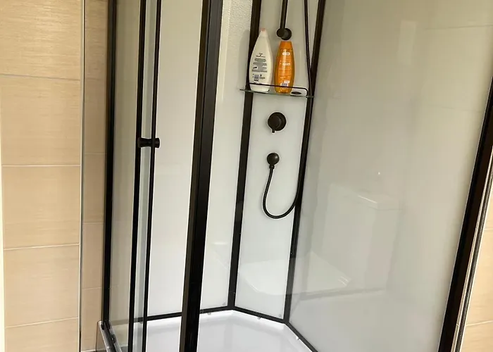 Easy To Duesseldorf Messe, 2-bedroom With Kitchen And Garden *