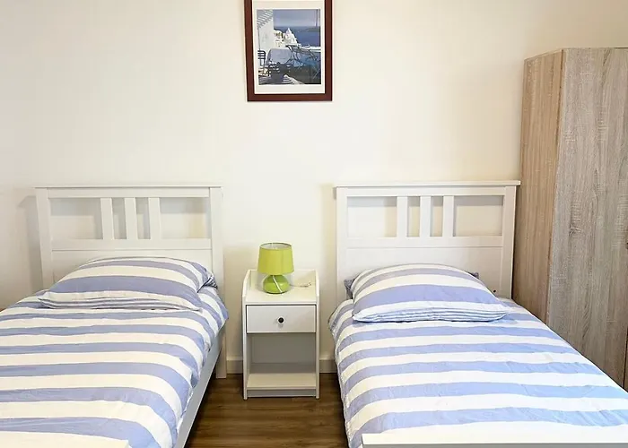 Easy To Duesseldorf Messe, 2-bedroom With Kitchen And Garden 公寓 *