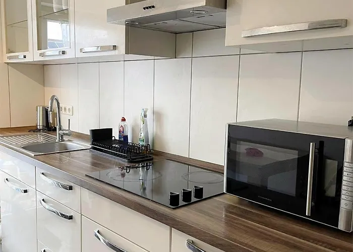 公寓 Easy To Duesseldorf Messe, 2-bedroom With Kitchen And Garden